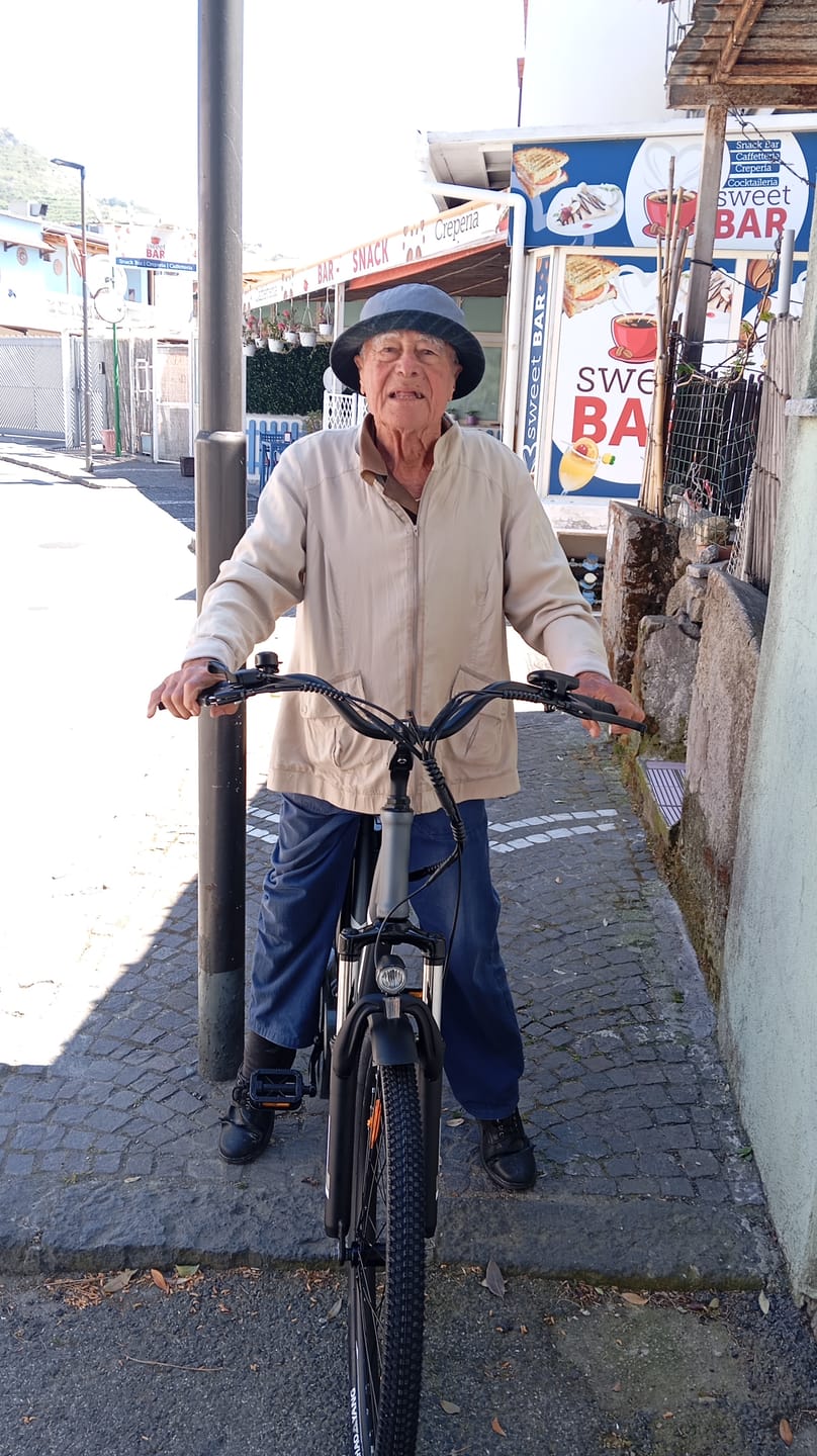 Customer photo review of Touroll B1 City Electric Bike