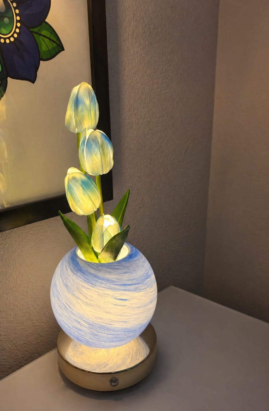 Customer photo review of Lampara LED de Tulipanes