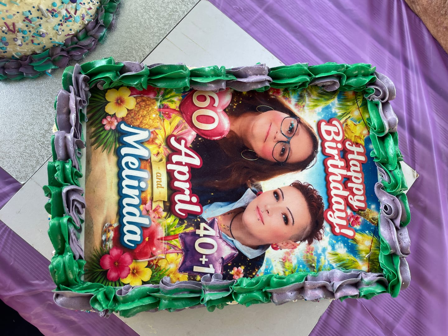 Customer photo review of A4 Rectangle Custom Edible Icing Image