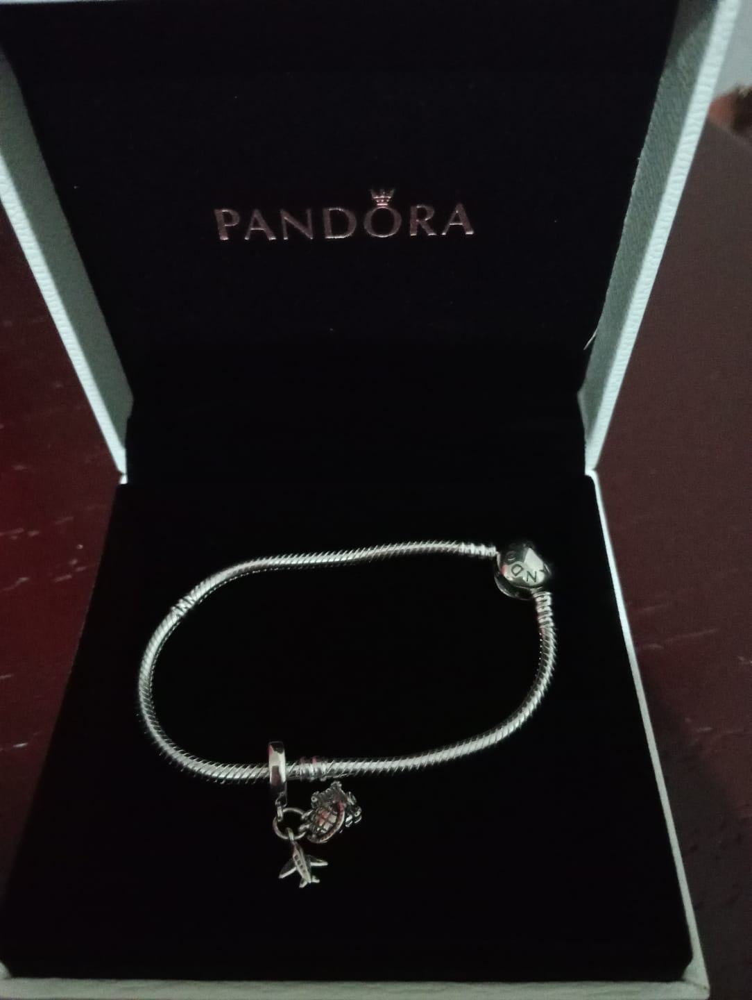 Customer photo review of PULSERA BRAZALETE PANDORA MOMENTS CORAZON PLATA .925 + KIT DE REGALO