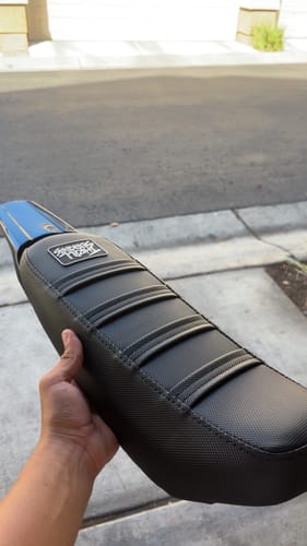 Customer photo review of Custom Seat Cover: Sur-Ron Light Bee X