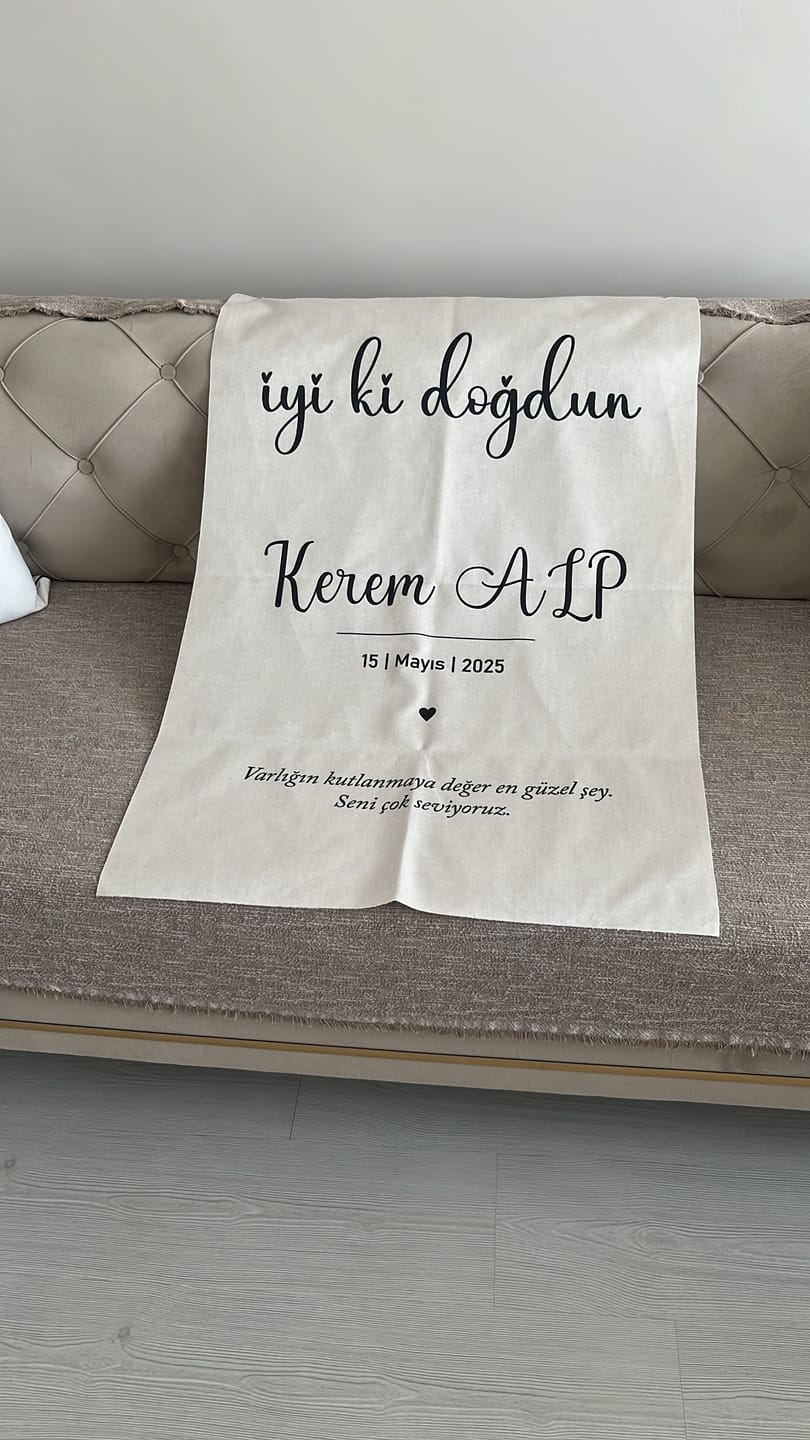 Customer photo review of Kişiselleştirilebilir Doğum Günü Örtüsü (#8)