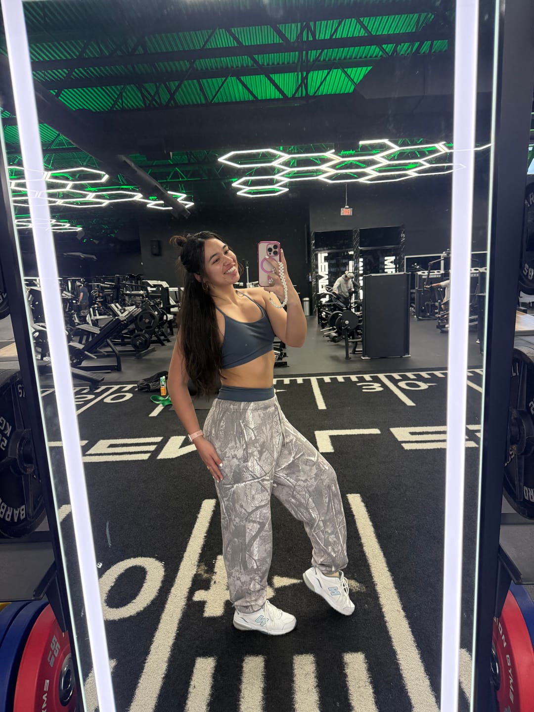 Customer photo review of W2226 - Layover Cuff Joggers