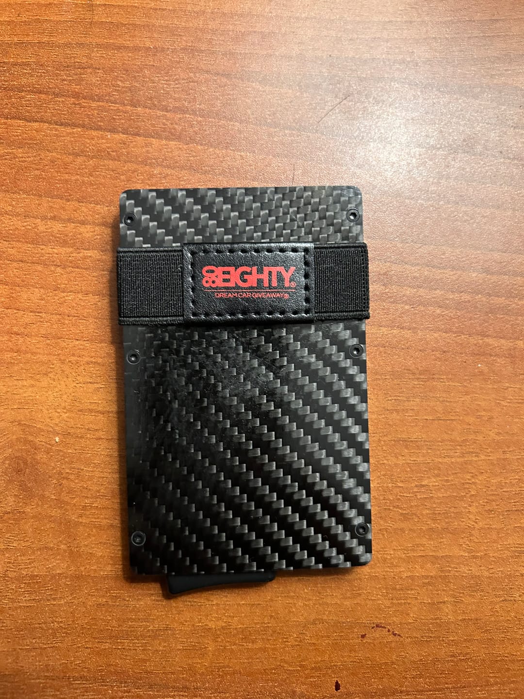 Customer photo review of 80Eighty® Minimalist Carbon Fiber Wallet