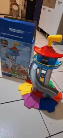 Customer photo review of Auto Rennbahn Spielset Kinder | Fahrzeuge mit Rutschbahn