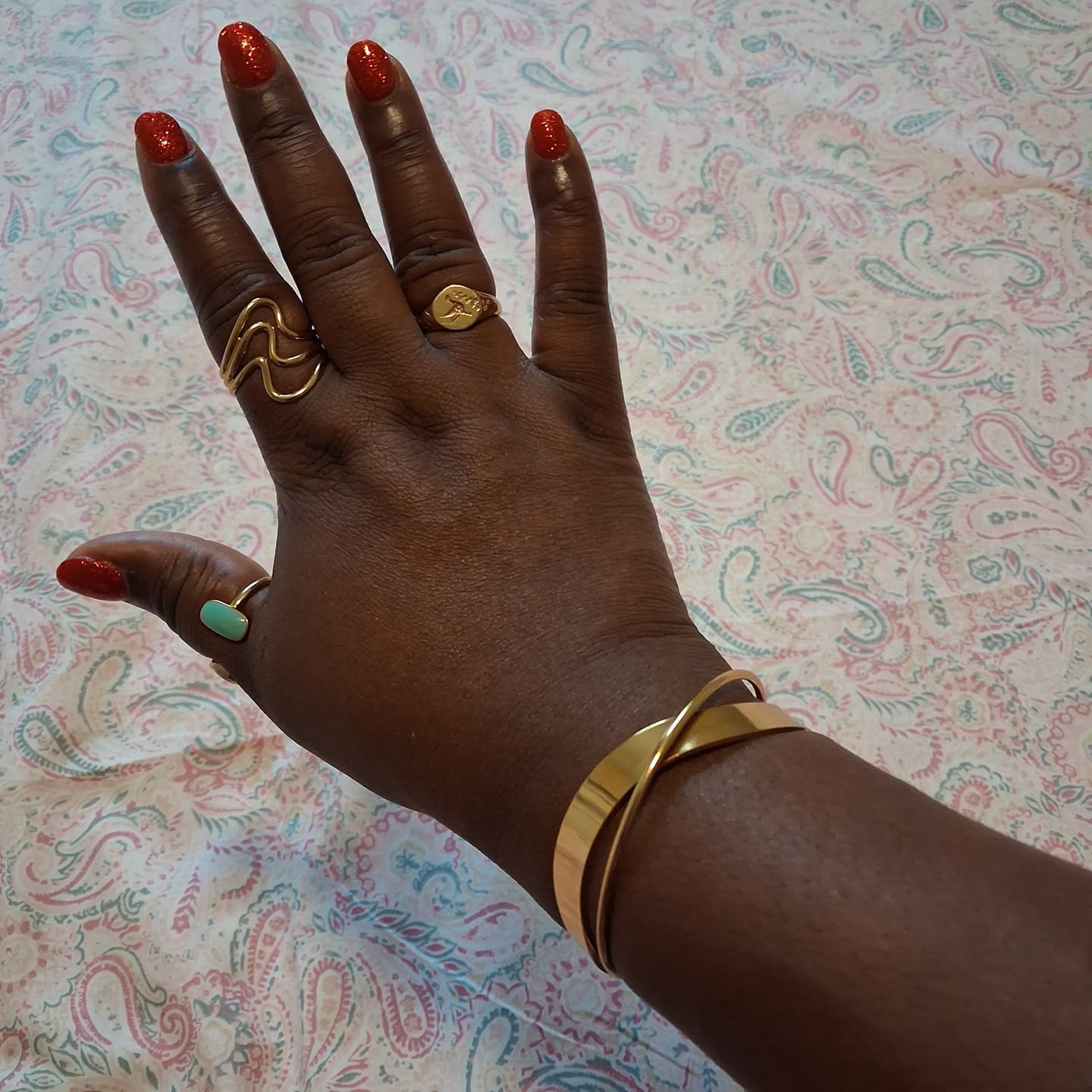 Customer photo review of Eve Gold Bangle