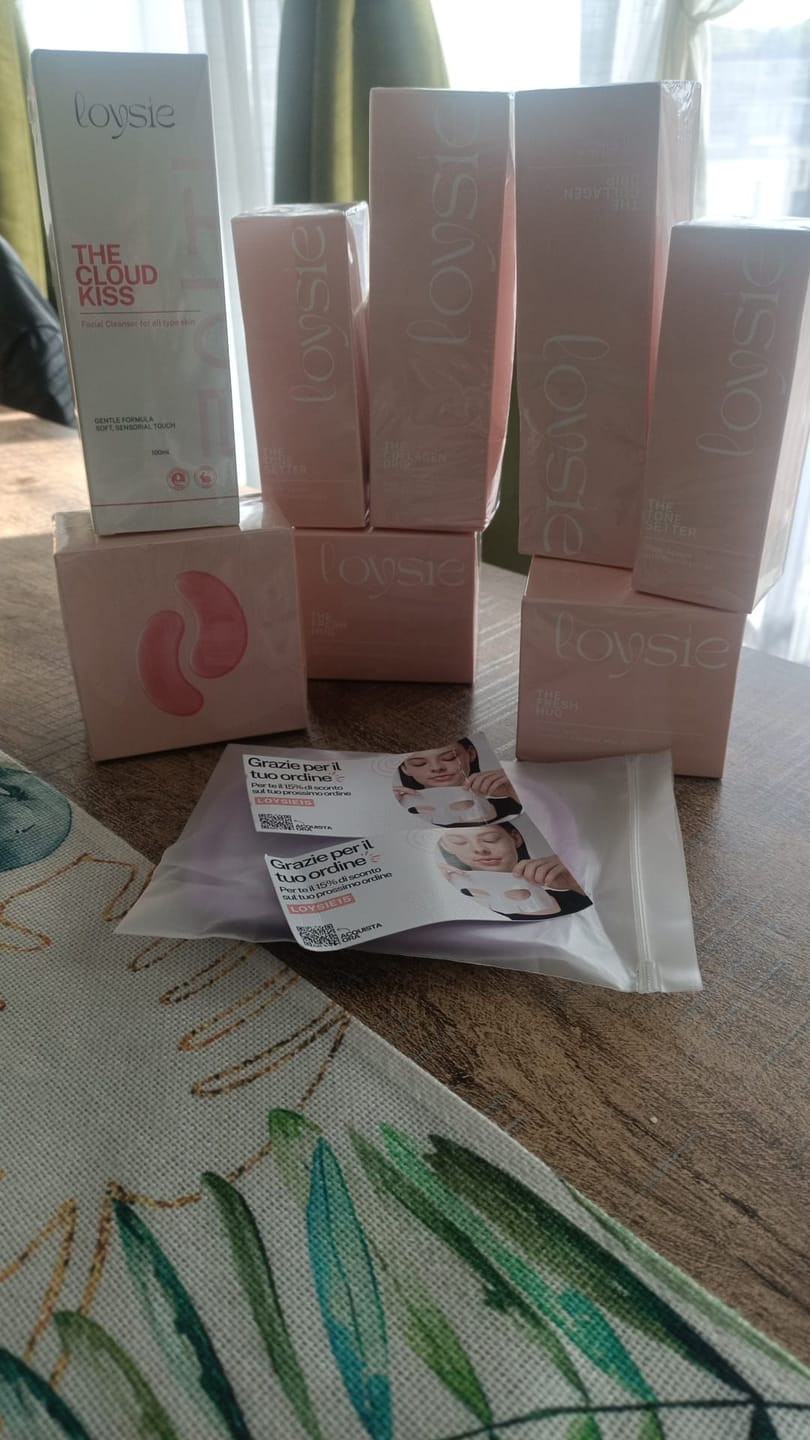 Customer photo review of Il Kit Essenziale | Skincare Completa