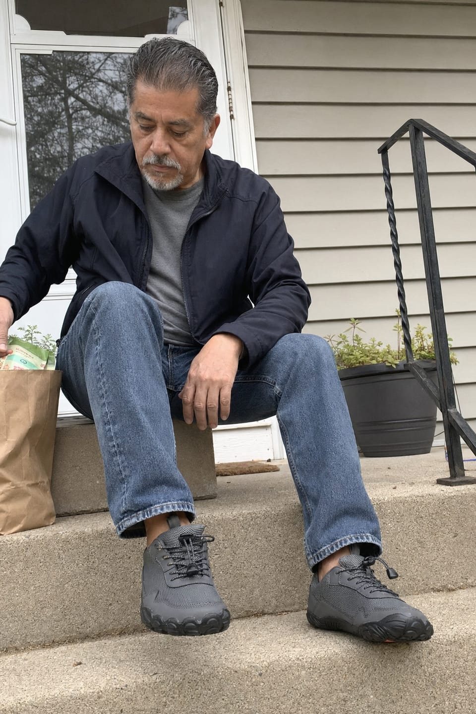 Customer photo review of Hike Summit - Non-Slip Spring Barefoot Shoes (Unisex)