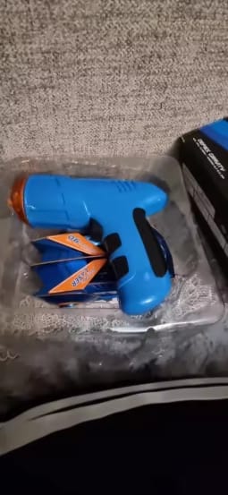 Customer photo review of RC Wandkletter Auto Kinder | Ferngesteuertes Laser Fahrzeug