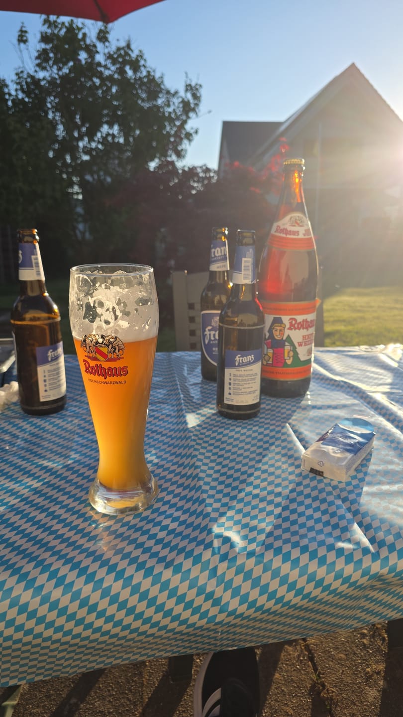 Customer photo review of Partytischdecke Lackfolie 100 x 250 cm
