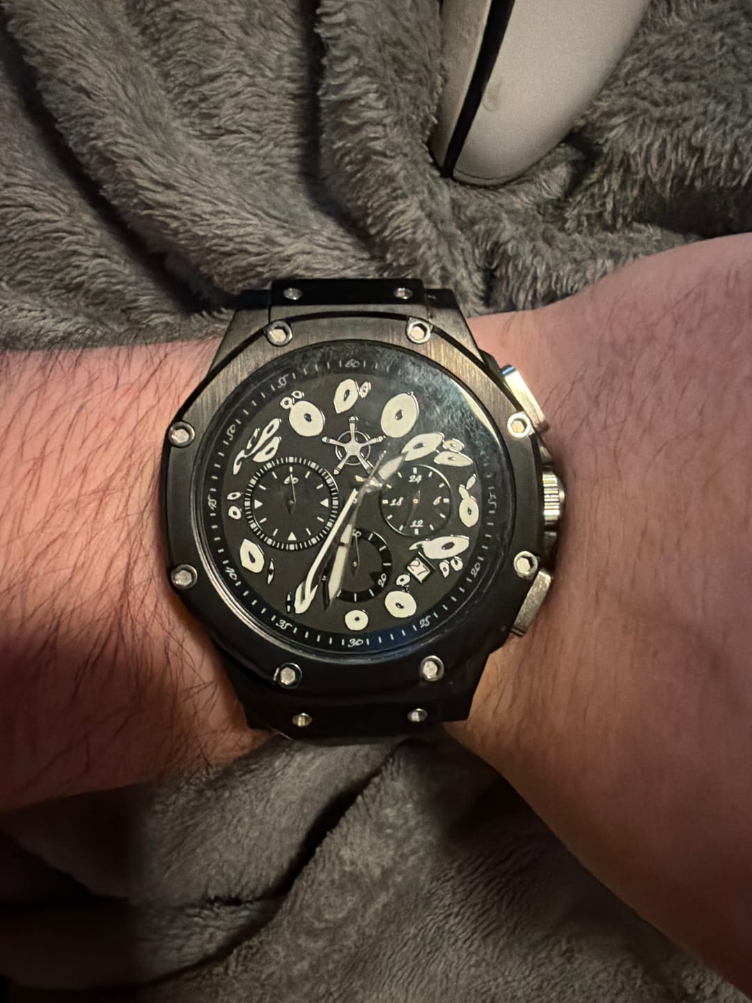 Customer photo review of AM1056BL - BLEACH YHWACH AMBASSADOR WATCH