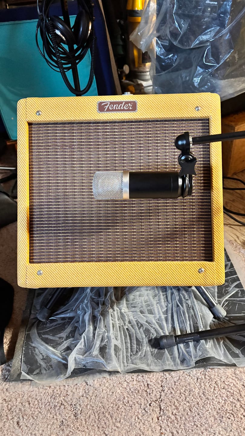 Customer photo review of Cab Mic - Guitar Microphone