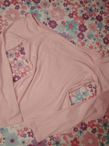 Customer photo review of SURI PINK TOP