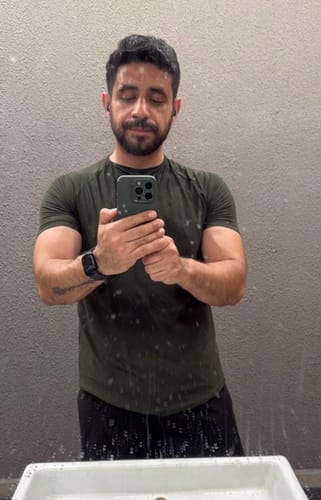 Customer photo review of Training Sport Tee - Army Green