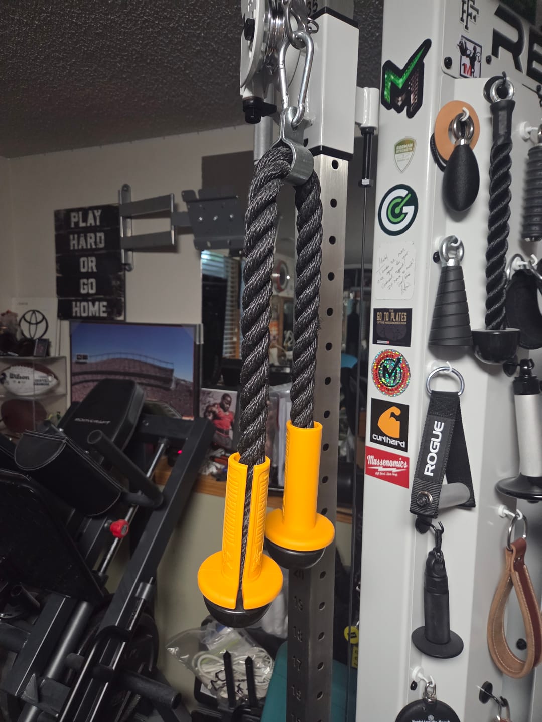 Customer photo review of ANDREONI ULTRA SOFT SILICONE GRIPS FOR ROPE ATTACHMENTS -  Added comfort and performance during rope-based exercises.