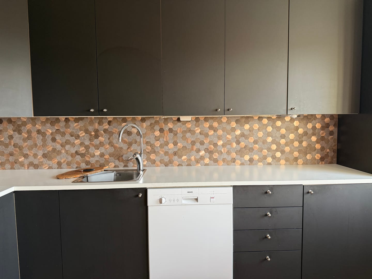 Customer photo review of 10-pk Mocca hexagon selvklebende veggfliser