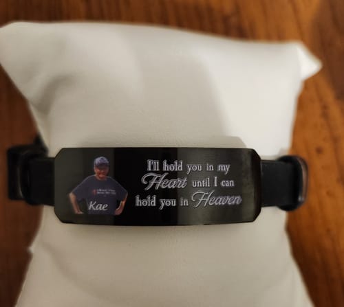 Customer photo review of Custom Photo I'm Always With You - Memorial Gift For Family, Friend - Personalized Engraved Bracelet