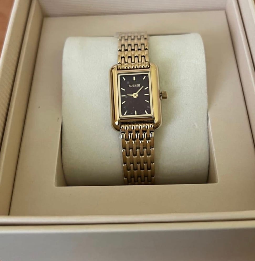 Customer photo review of Olivia Petite Gold Brown