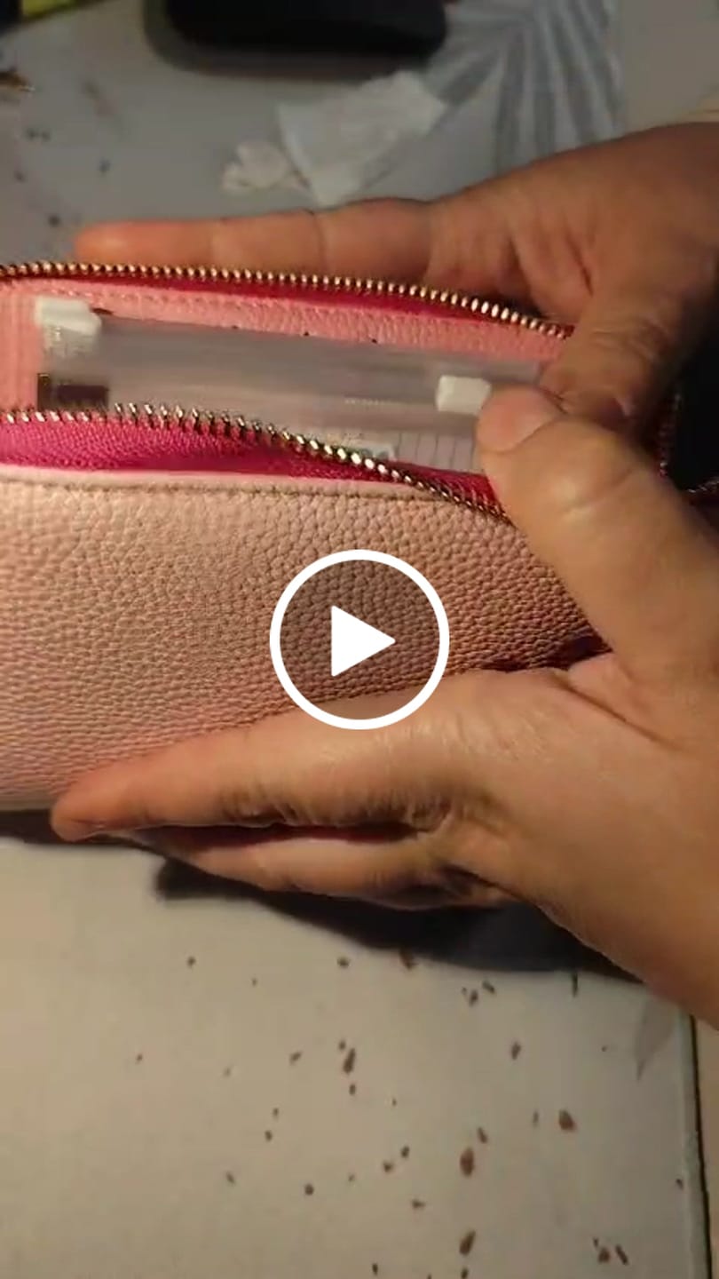 Customer video review of Libreta de Ahorro con Cremallera A7 Rosa