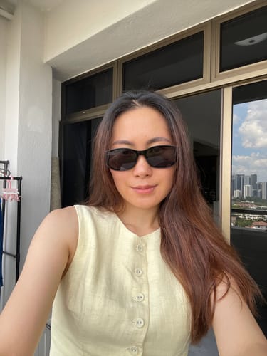 Customer photo review of Abby Rectangular Framed Sunglasses