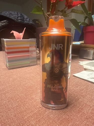 Customer photo review of JNR Falcon Bar 48K - Vaper Desechable - Cigarrillo Electrónico - 2% - 48000 Caladas