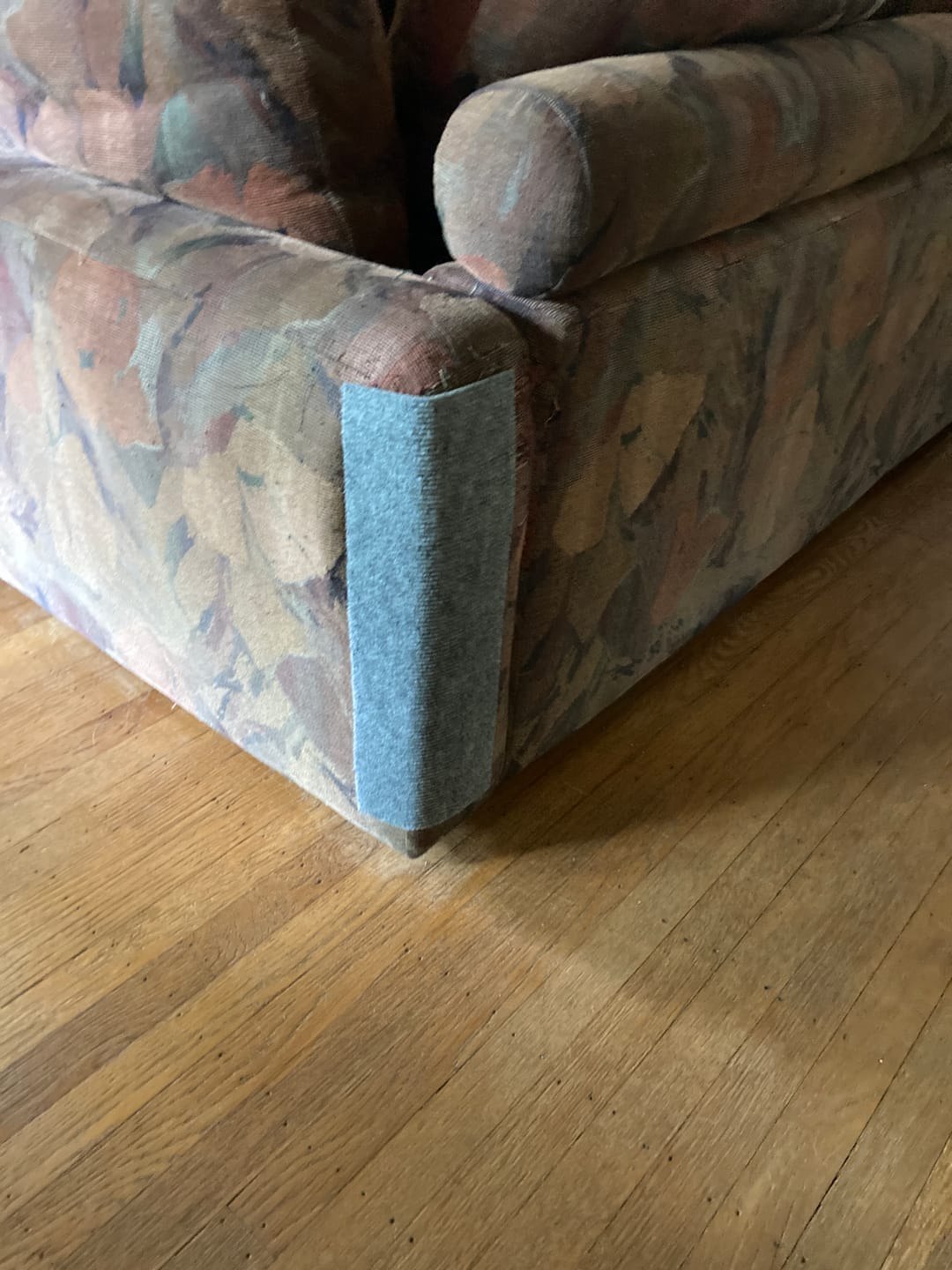 Customer photo review of Multifunctional Cat Scratching Carpet