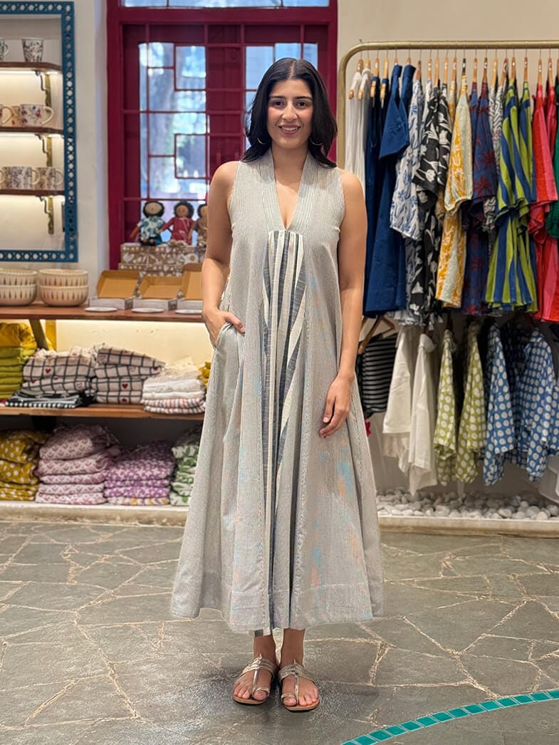 Customer photo review of Nyra Woven Cotton Maxi Dress