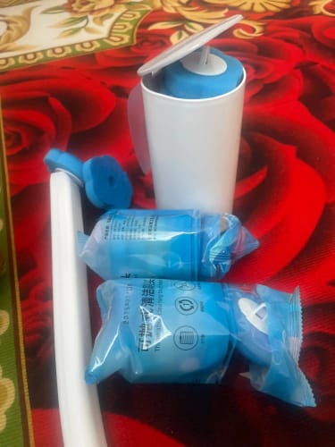 Customer photo review of Toilet Scrubber Kit with Self-Cleaning Disposable Pads – No Pre-Rinse, No Mess, No Odor, Simplifies Bathroom Hygiene