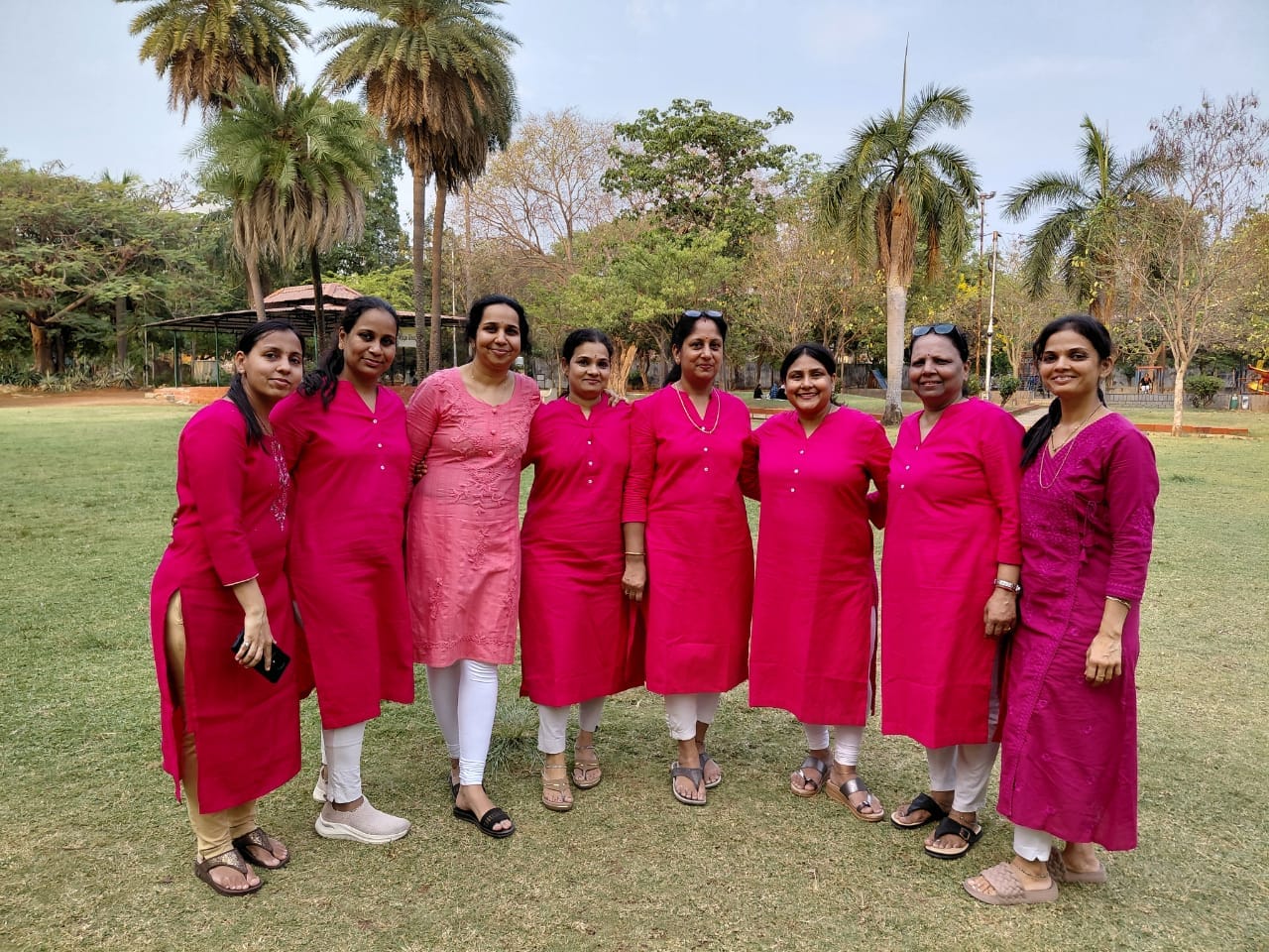 Customer photo review of Women Hot Pink Airy Linen Long Kurta