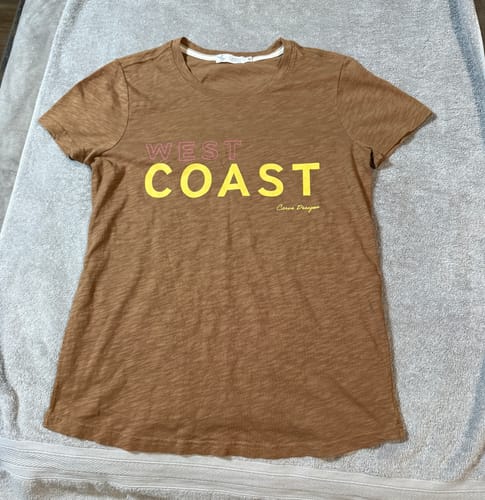 Customer photo review of Carve Designs NWOT Women's Assorted Apparel