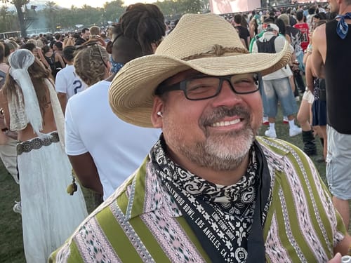 Customer photo review of Men's Green Striped Vintage Short Sleeve 70s Aztec Print Western Button Retro Shirt