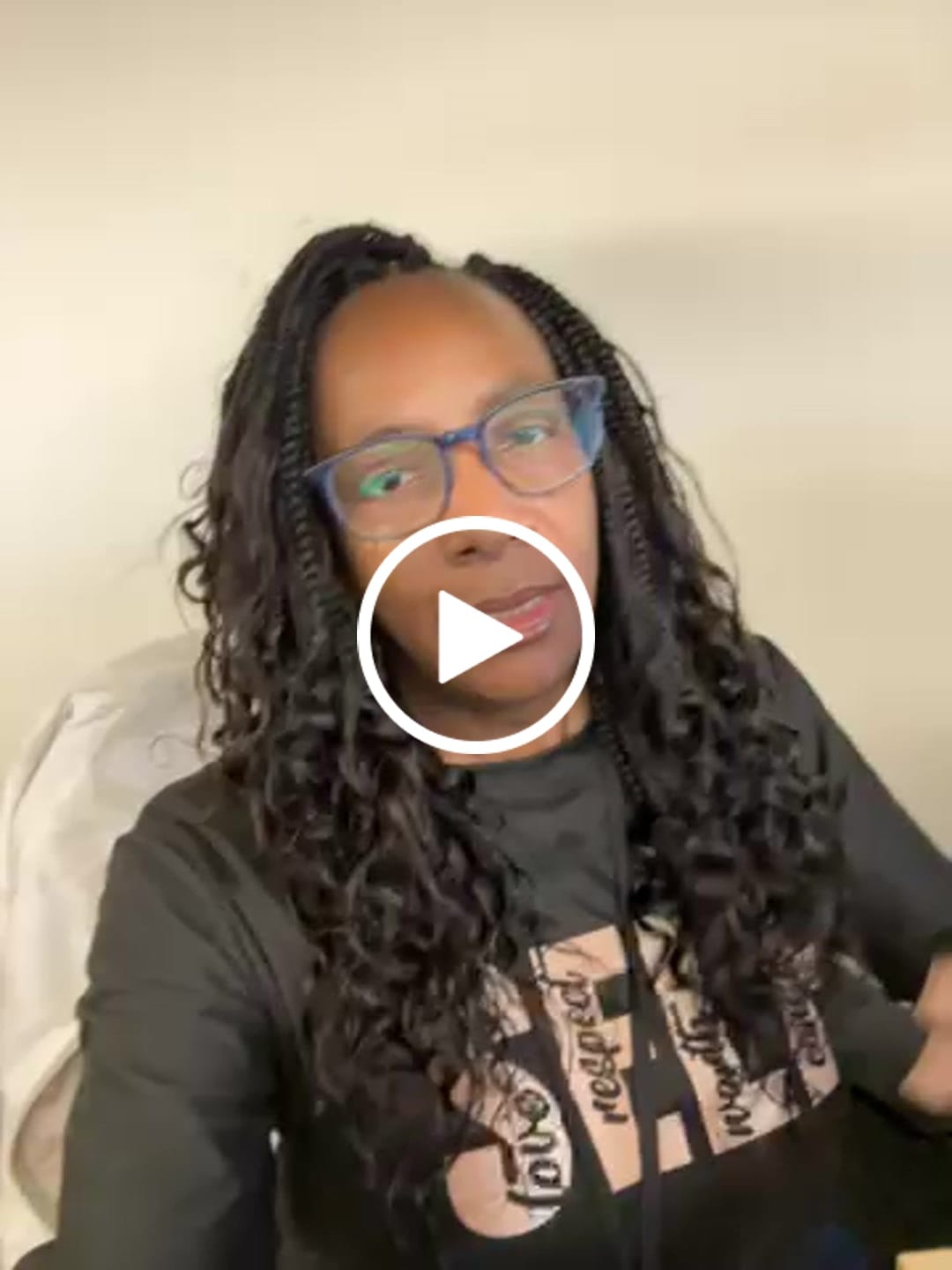 Customer video review of Crochet Mermaid Braids with Loose Wave Human Hair Curls