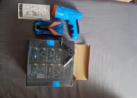 Customer photo review of RC Wandkletter Auto Kinder | Ferngesteuertes Laser Fahrzeug