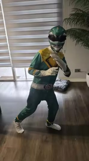 Customer photo review of Kinder Superheld Kostüm Ranger | Fantasie Rollenspiel Anzug