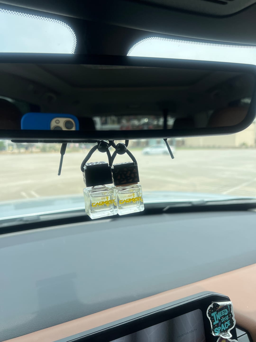 Customer photo review of C. Aventos Cologne - Premium Car Diffusers