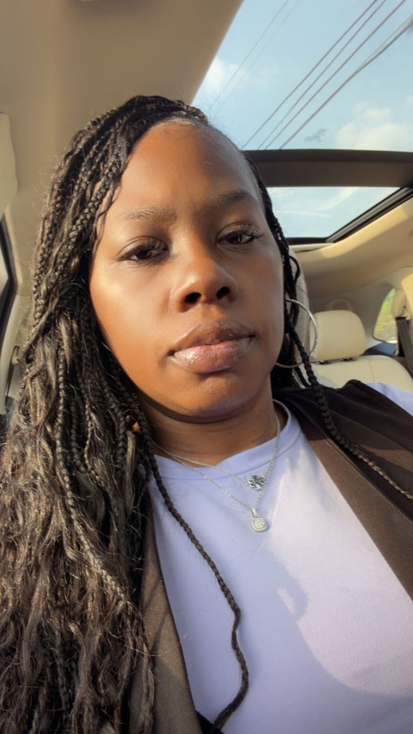 Customer photo review of Wet & Wavy Bulk Hair Extensions for Braiding