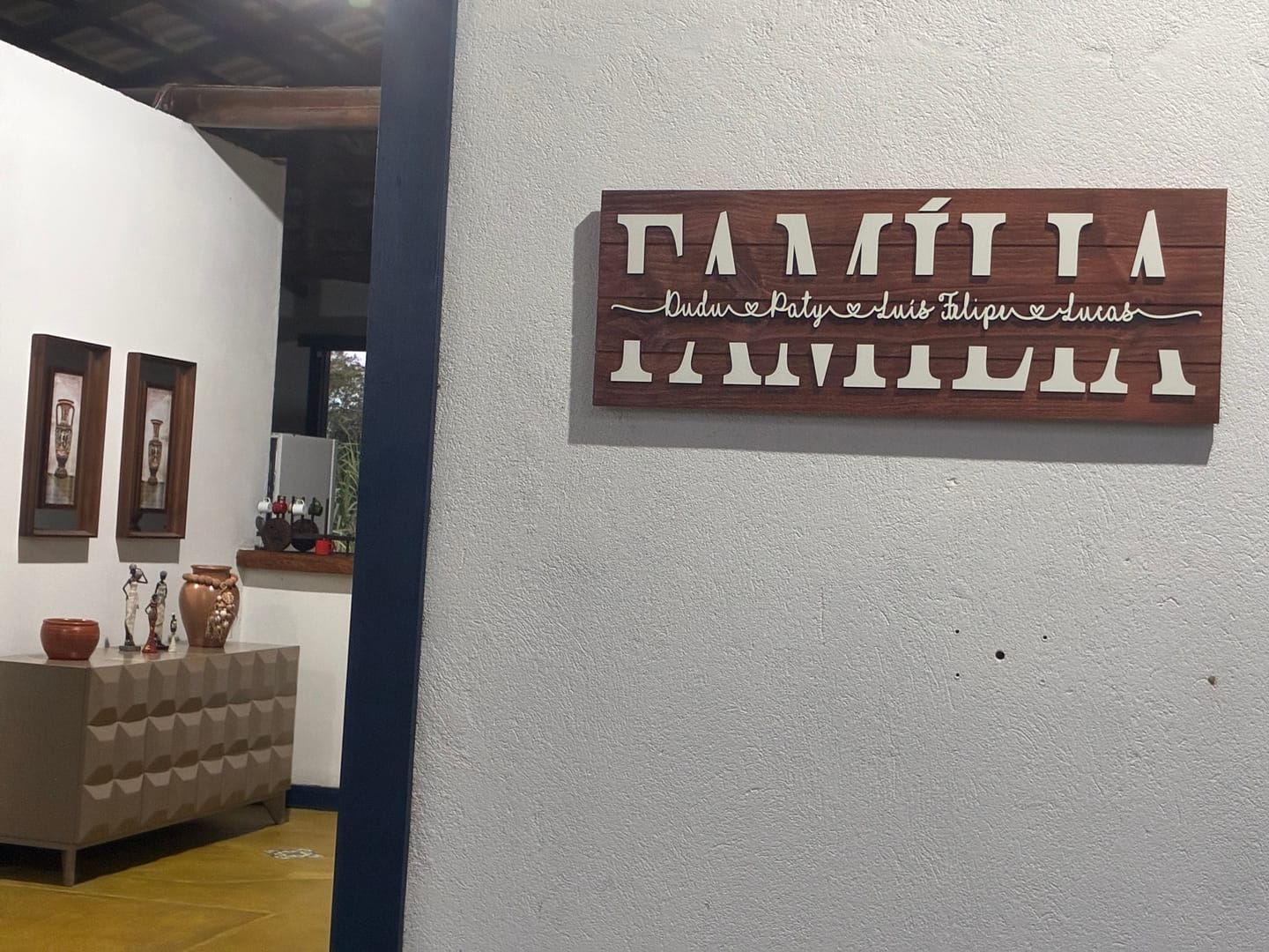Customer photo review of Placa da Família Personalizada