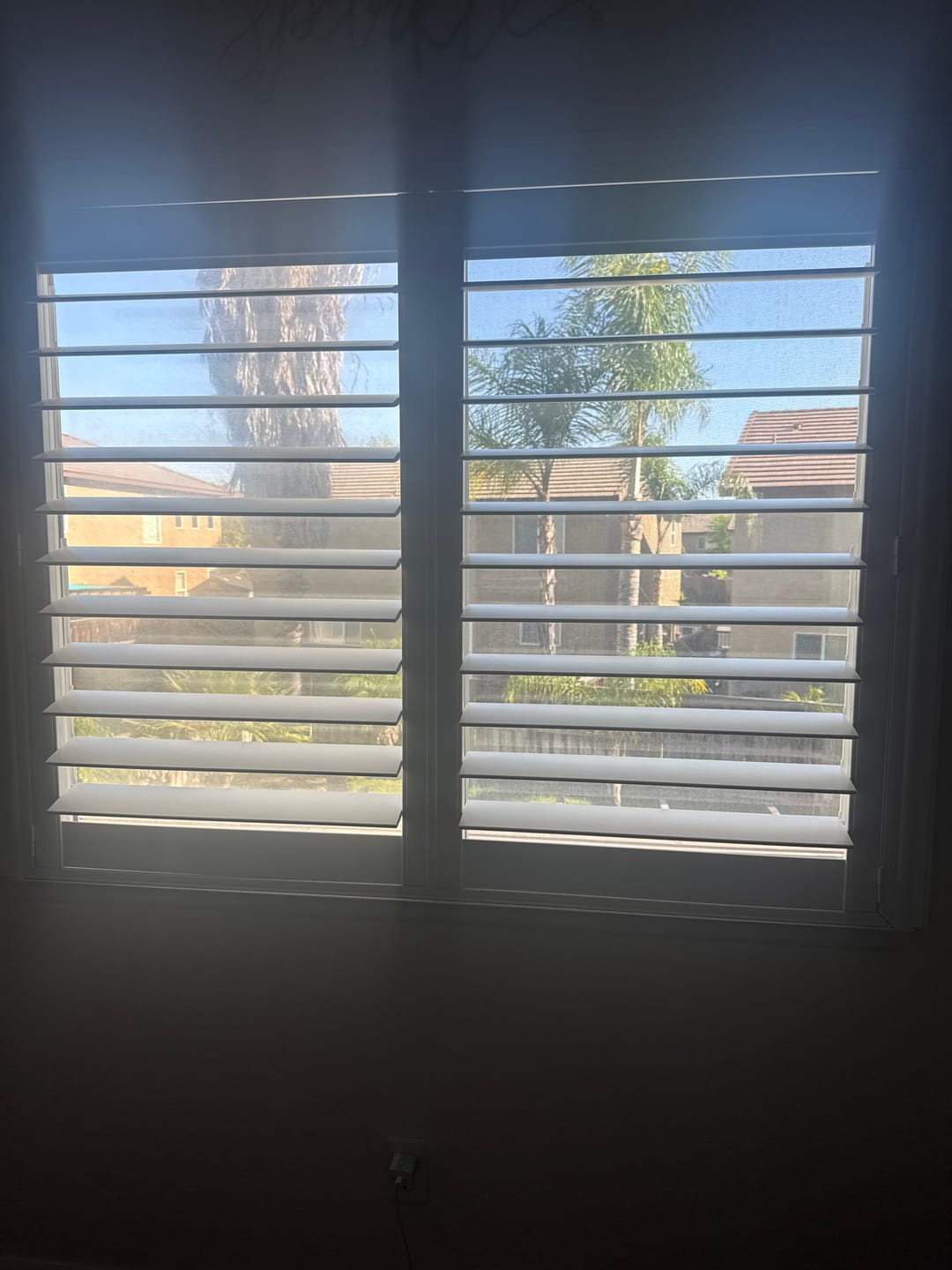 Customer photo review of Economy Polyresin Plantation Shutter