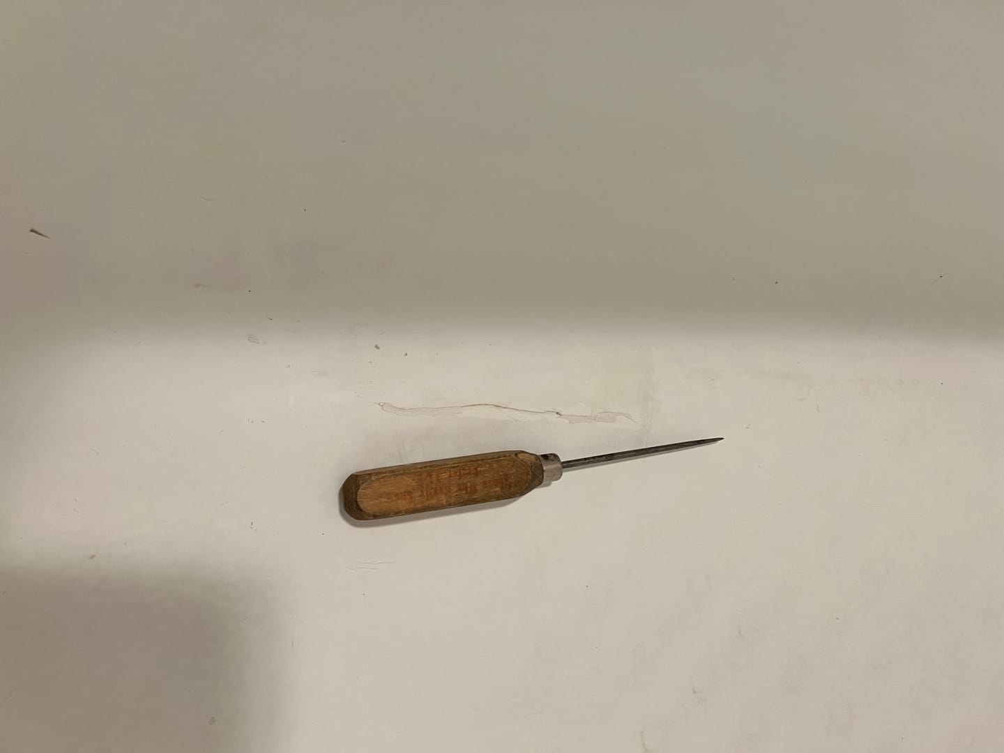 Customer photo review of Floor Crack Repair - Tub and Shower Repair Kit