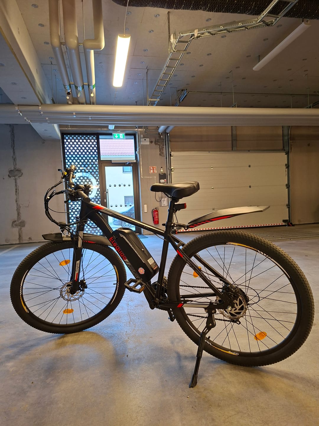 Customer photo review of Electric Mountain Bike Mopride 2