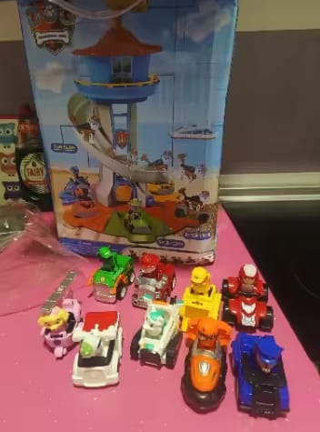 Customer photo review of Auto Rennbahn Spielset Kinder | Fahrzeuge mit Rutschbahn