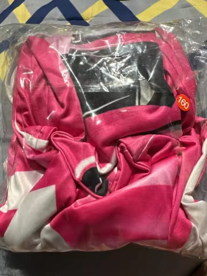 Customer photo review of Kinder Superheld Kostüm Ranger | Fantasie Rollenspiel Anzug