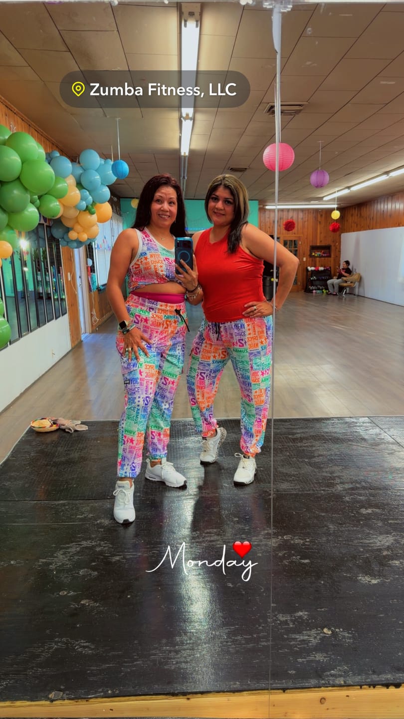 Customer photo review of Zumba Libre Cargo Pants
