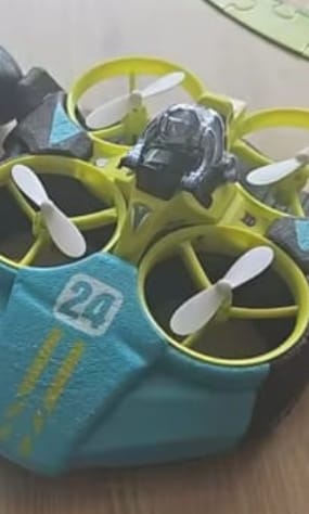 トリプルアクションドローンに関するお客様の写真付きレビュー