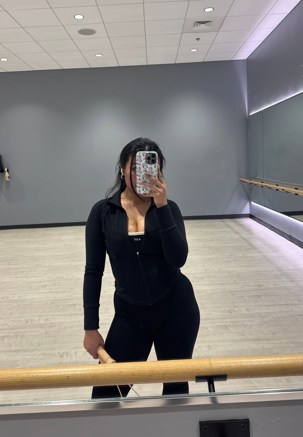 Customer photo review of The Micro Bra / Black-Cream