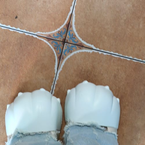Customer photo review of Kitten Paw Summer Slippers