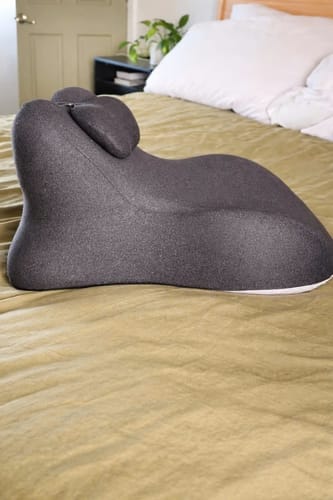 Customer photo review of Zyra - Sweet Spot Comfort Pillow