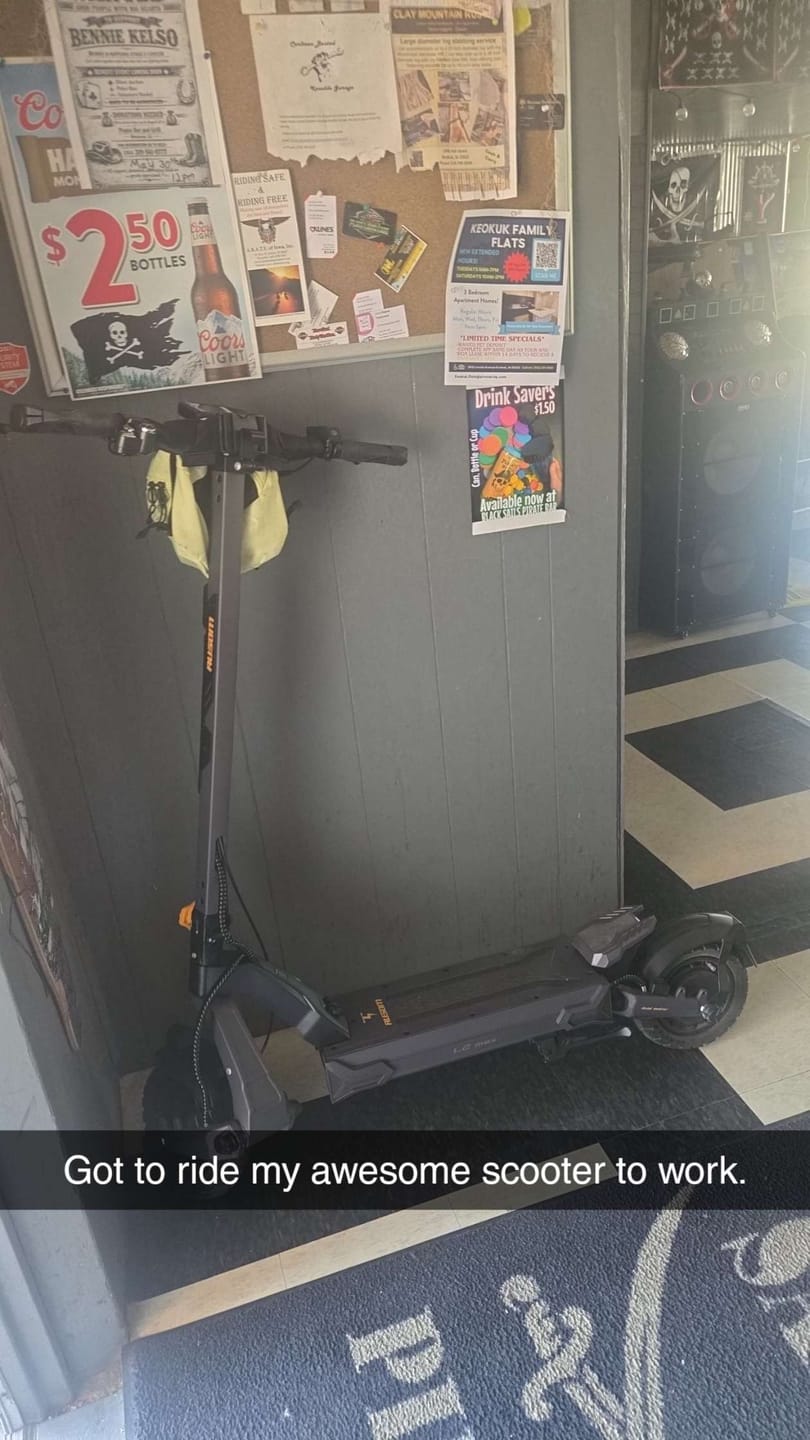 Customer photo review of Ausom L2 Max Dual Motor E-scooter