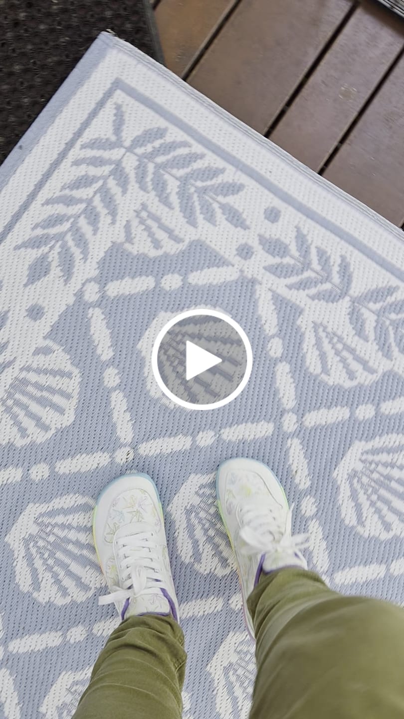 Customer video review of WHITE KRANES - JNR