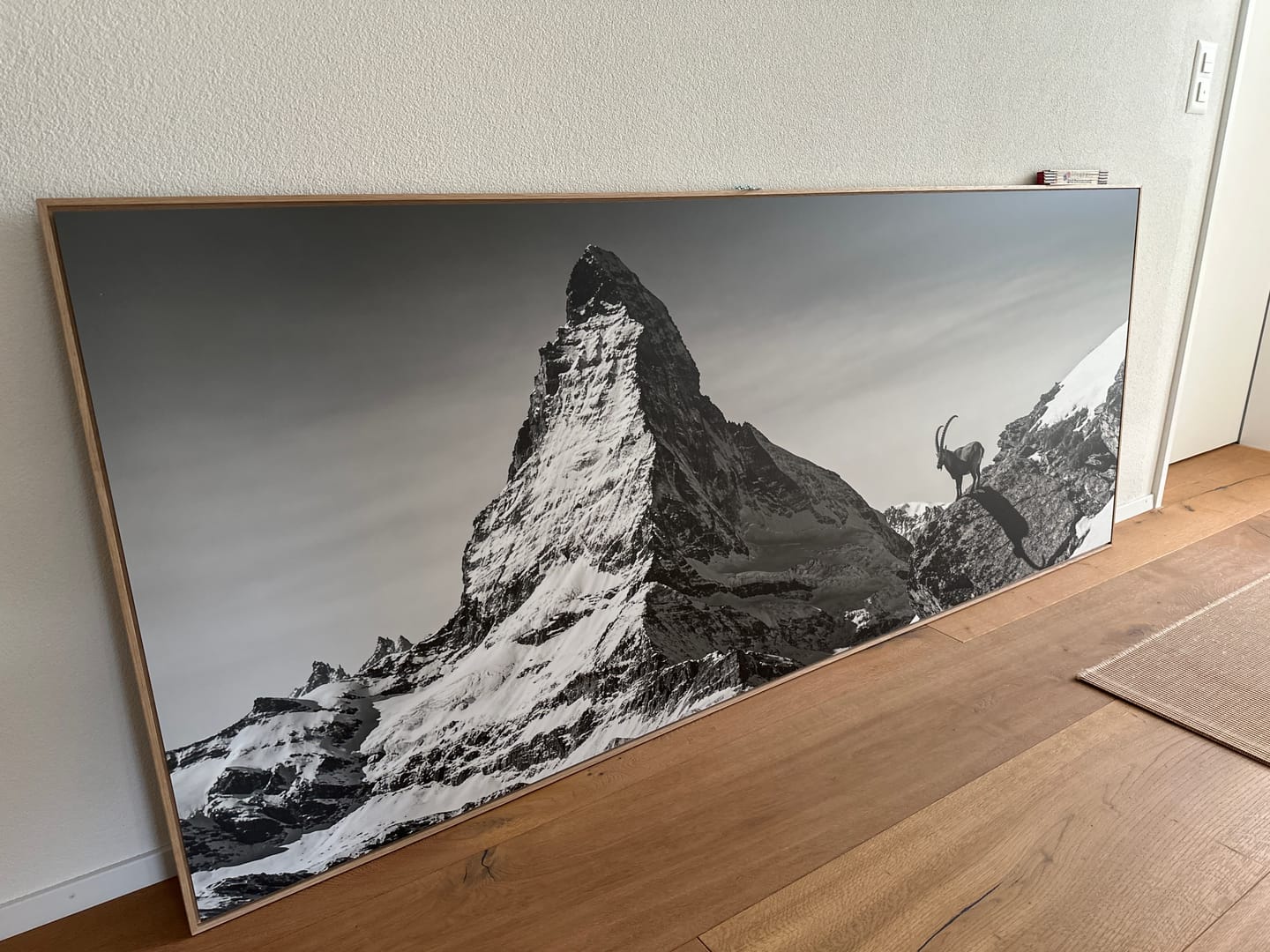 Customer photo review of Ibex Before the Matterhorn – Alu-Dibond wall art